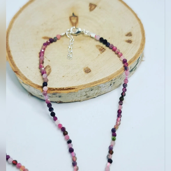 Faceted Tourmaline Minimalist Necklace 3 mm - Picture 3 of 4